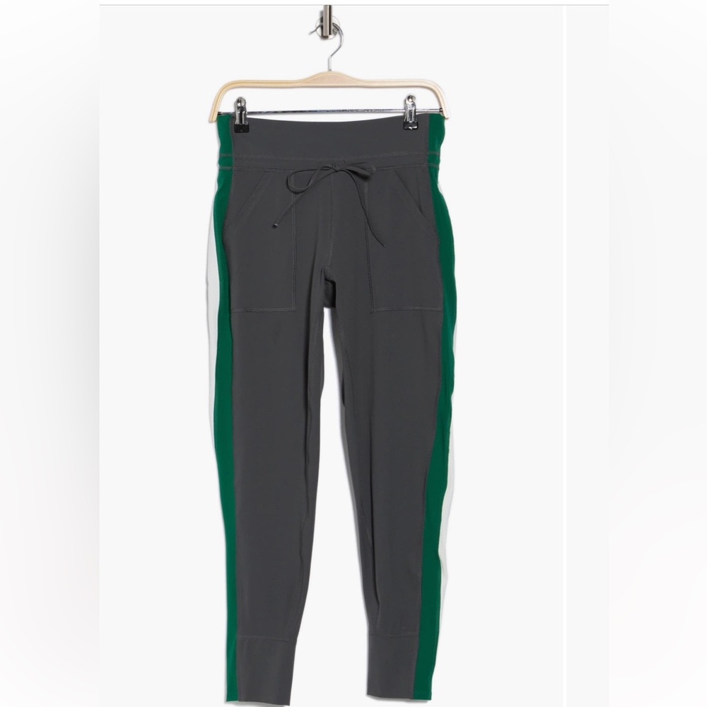 NWT Free People Never Better Joggers Size M - Picture 5 of 12
